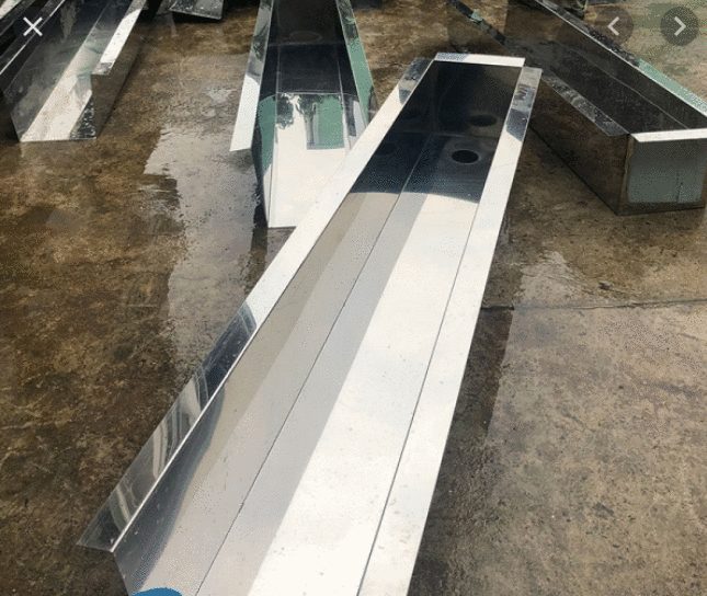 dịch vụ làm máng xối inox - Mái Nhà Đẹp - 0368115251